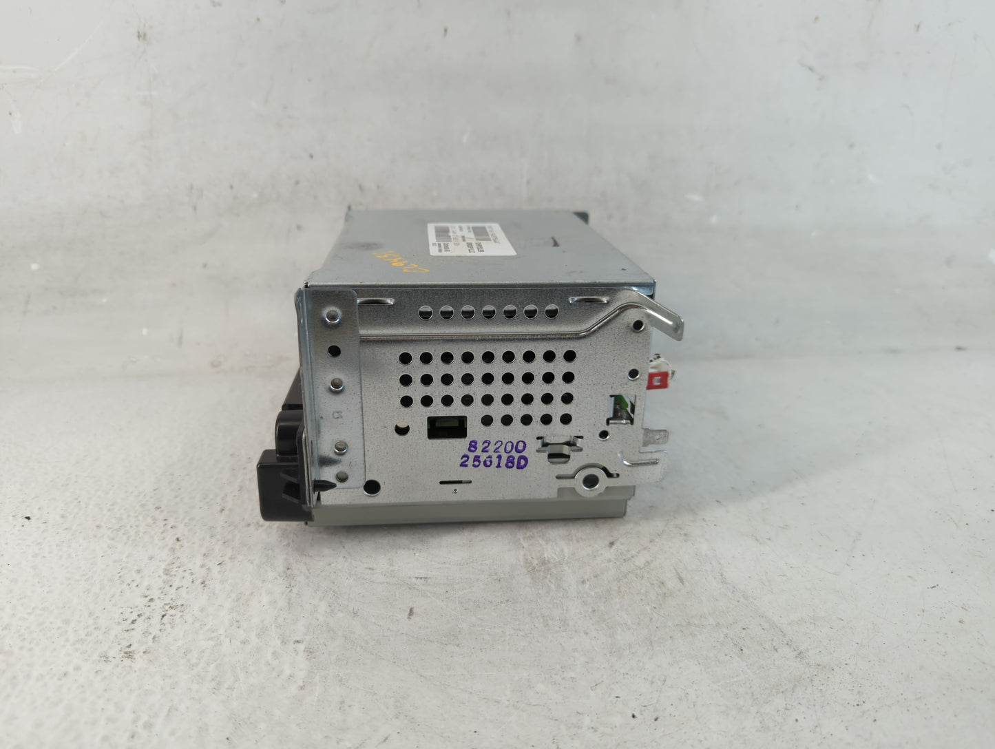 2018-2020 Dodge Journey Radio AM FM Cd Player Receiver Replacement P/N:P68209666AF Fits Fits 2018 2019 2020 OEM Used Auto Parts