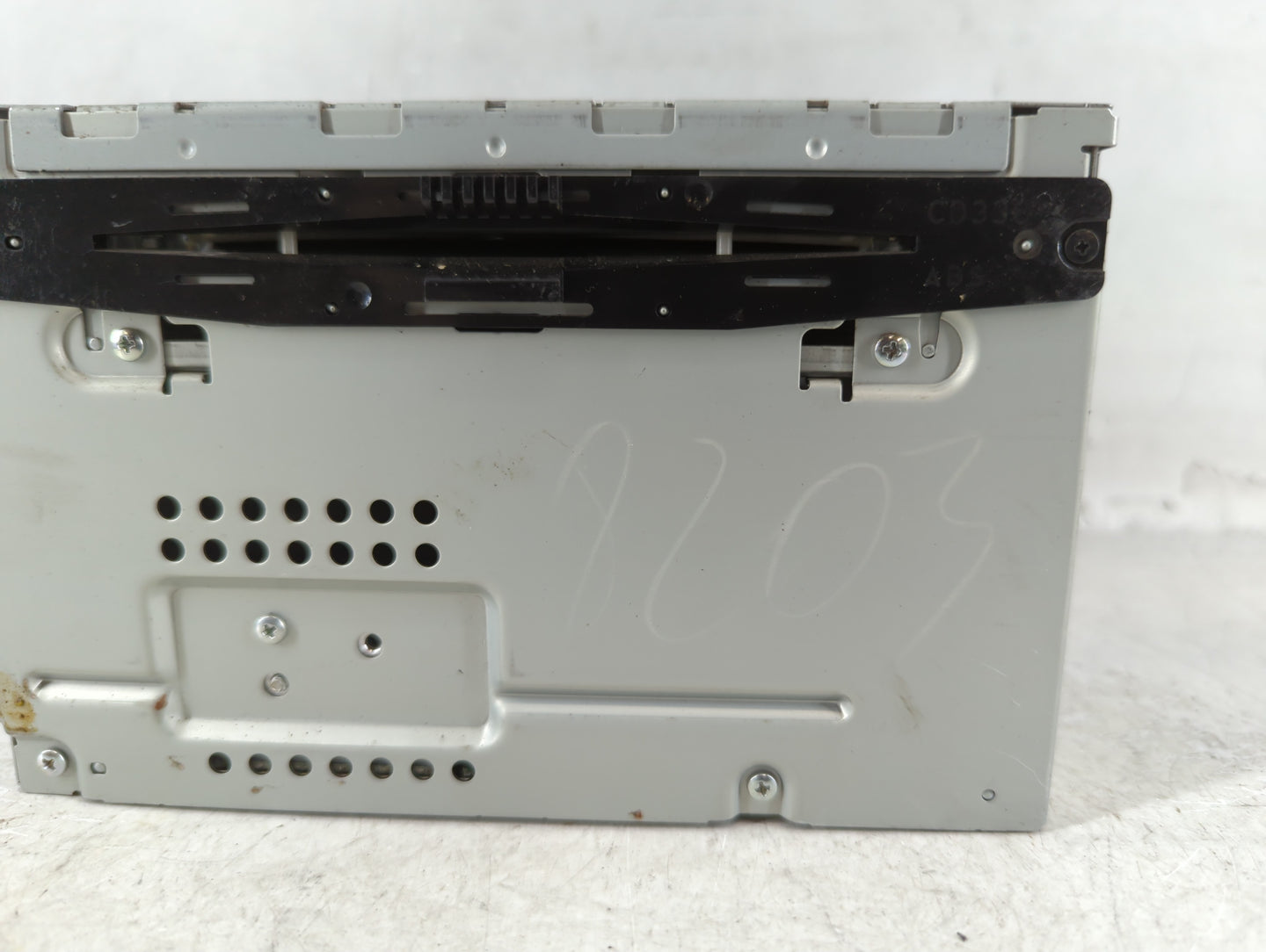 2011-2012 Ford Fusion Radio AM FM Cd Player Receiver Replacement P/N:BE5T-19C157-AB Fits Fits 2011 2012 OEM Used Auto Parts - Oemusedautoparts1.com