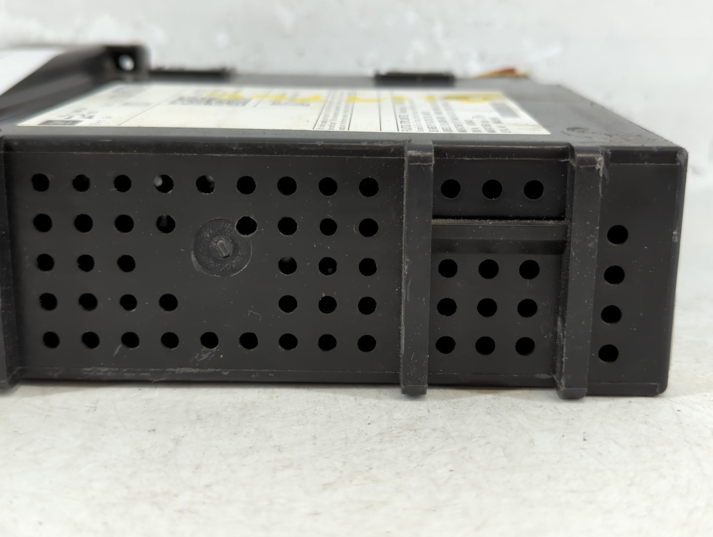 2016 Chevrolet Colorado Radio AM FM Cd Player Receiver Replacement P/N:13506379 Fits OEM Used Auto Parts - Oemusedautoparts1.com