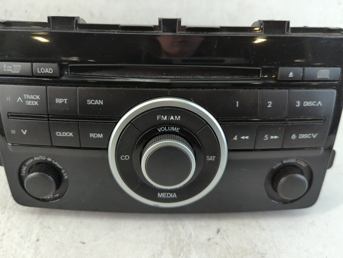 2008 Mazda Cx-9 Radio AM FM Cd Player Receiver Replacement P/N:TD76 66 ARX 14797337 Fits OEM Used Auto Parts - Oemusedautoparts1.com