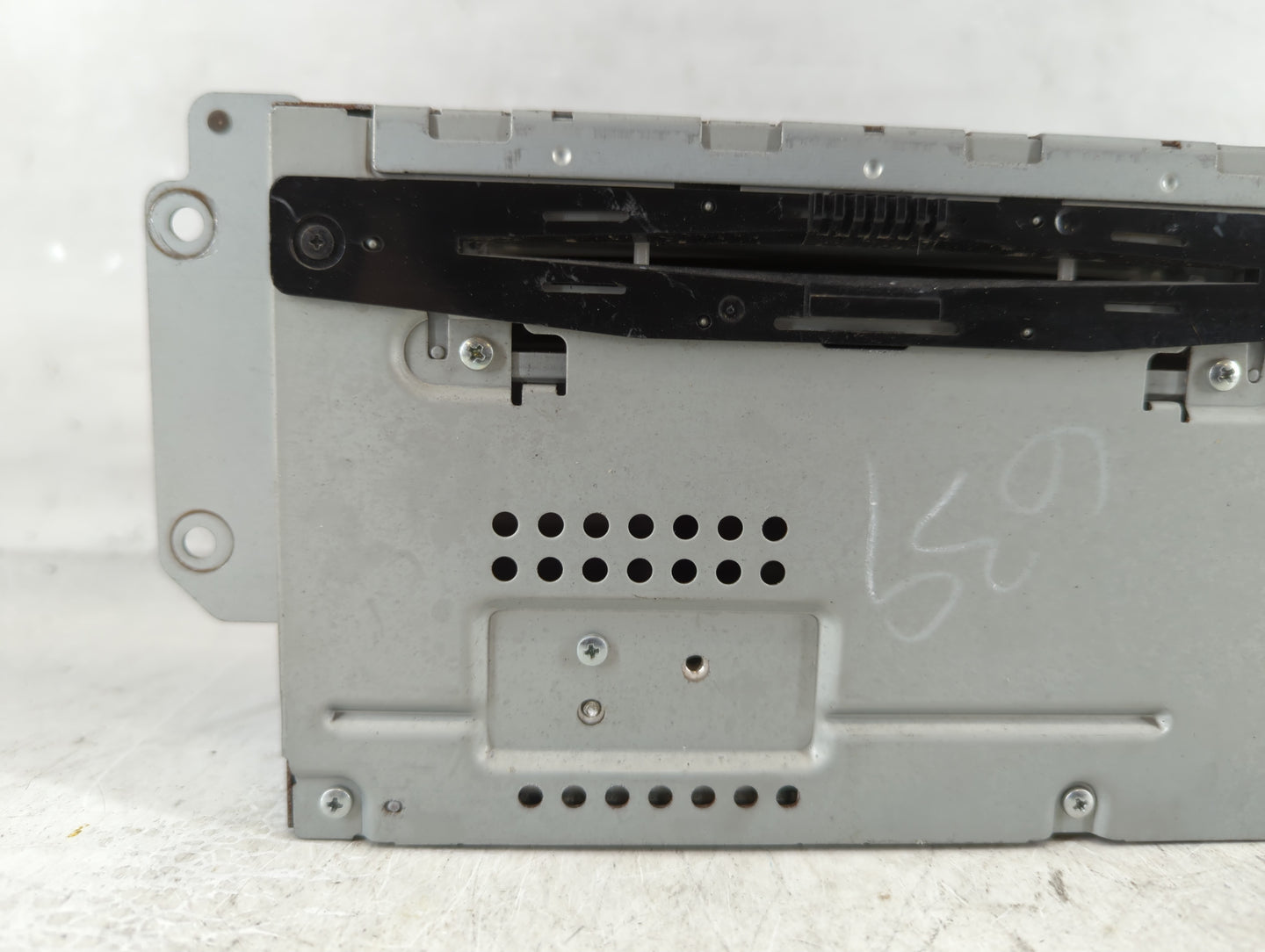 2010-2012 Ford Fusion Radio AM FM Cd Player Receiver Replacement P/N:BE5T-19C157-AB Fits Fits 2010 2011 2012 OEM Used Auto Parts - Oemusedautoparts1.com