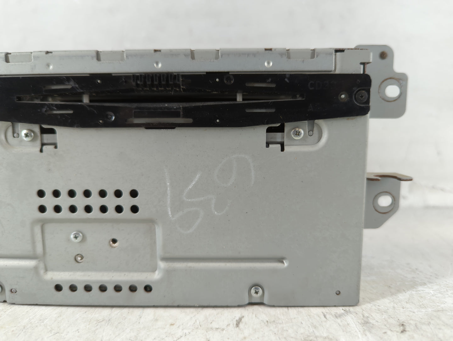 2010-2012 Ford Fusion Radio AM FM Cd Player Receiver Replacement P/N:BE5T-19C157-AB Fits Fits 2010 2011 2012 OEM Used Auto Parts - Oemusedautoparts1.com