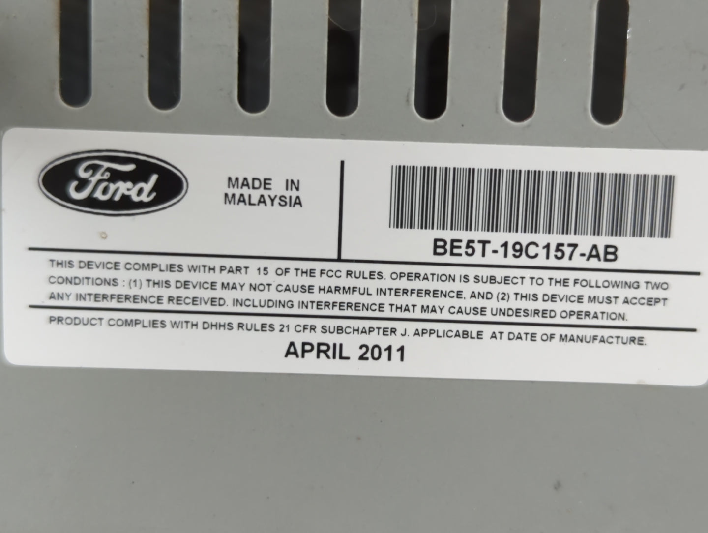 2010-2012 Ford Fusion Radio AM FM Cd Player Receiver Replacement P/N:BE5T-19C157-AB Fits Fits 2010 2011 2012 OEM Used Auto Parts - Oemusedautoparts1.com