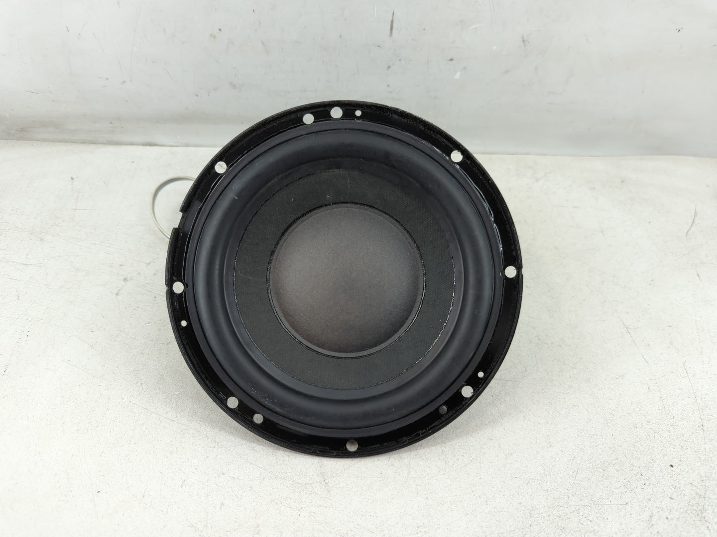 2011 Ford Mustang Speaker/subwoofer - Oemusedautoparts1.com