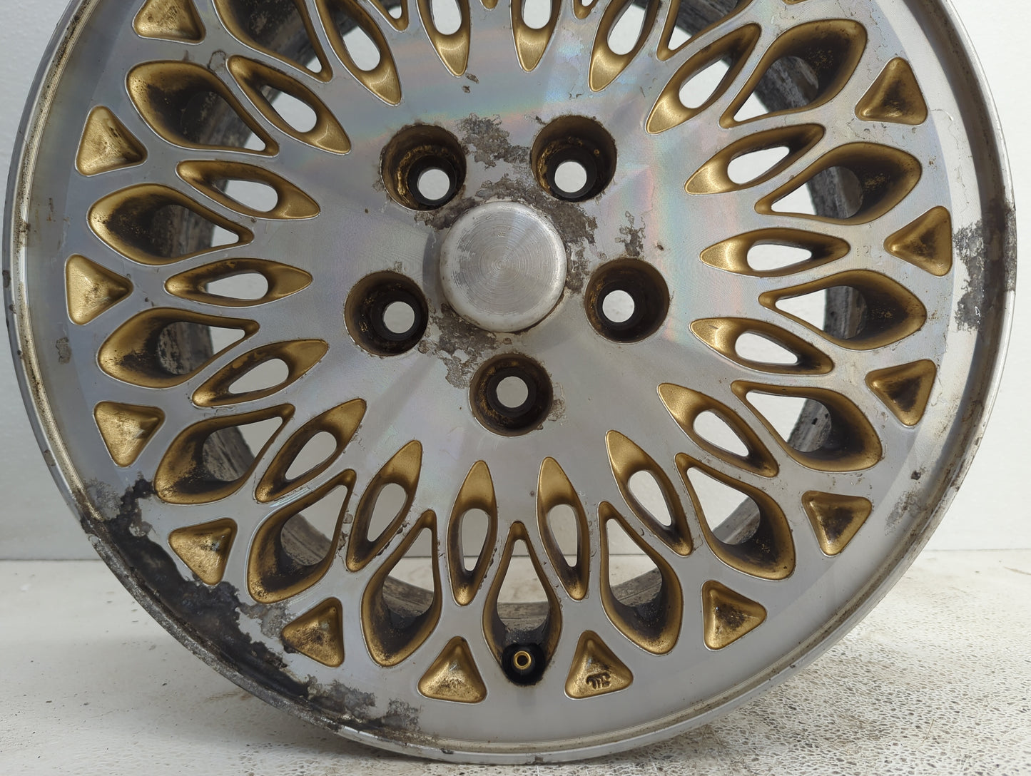 1996-1997 Chrysler Town & Country Oem Wheel Rim