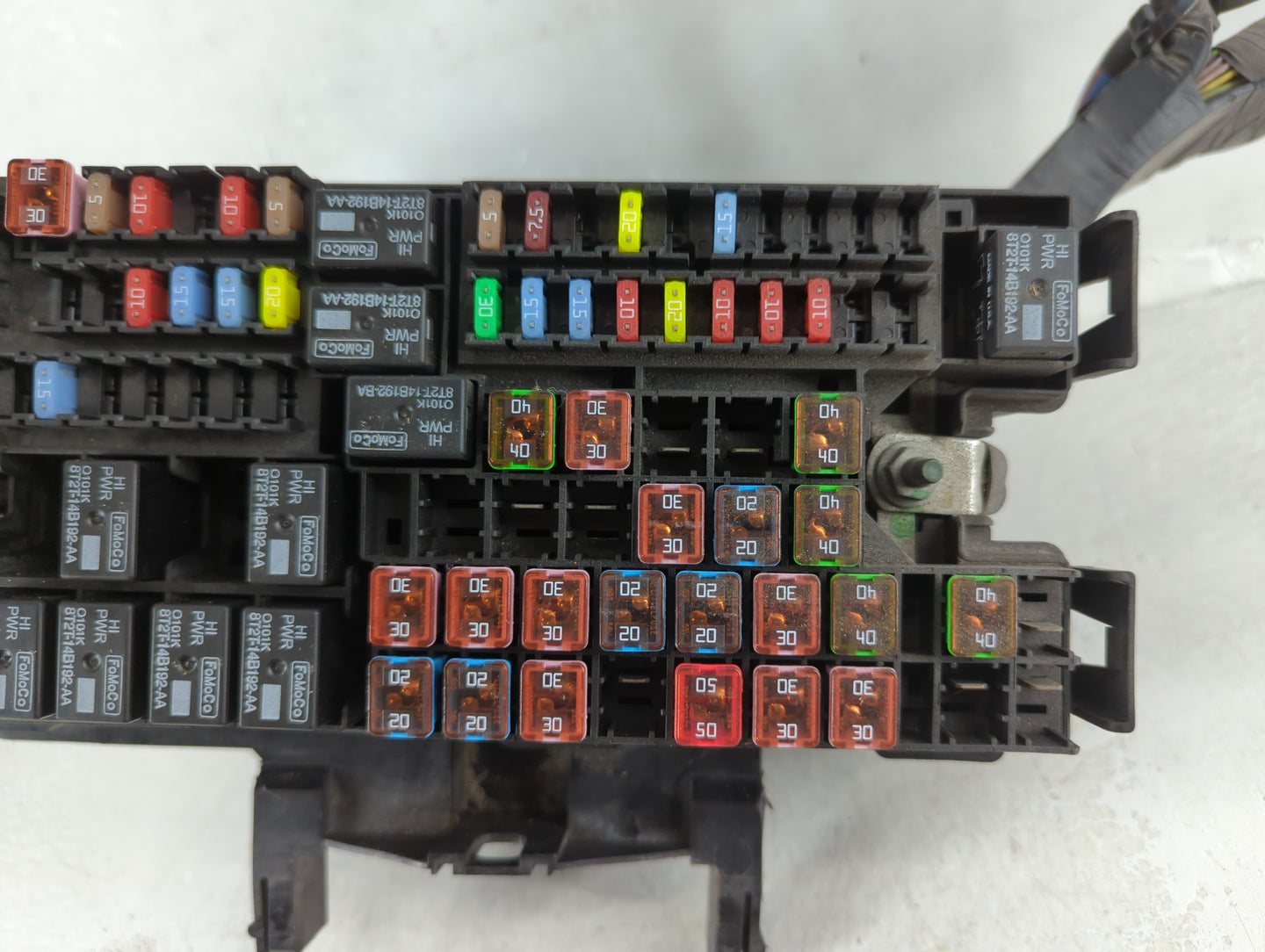 2011-2012 Ford Explorer Fusebox Fuse Box Panel Relay Module P/N:BT4T-14A003-AA Fits Fits 2011 2012 OEM Used Auto Parts - Oemusedautoparts1.com