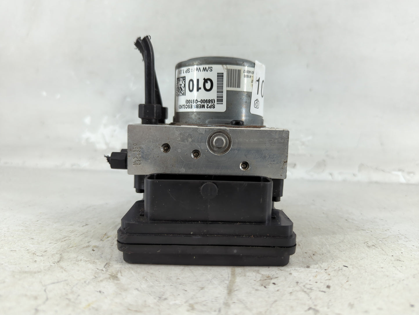 2021-2022 Kia Seltos ABS Pump Control Module Replacement P/N:58910-Q5100 Fits Fits 2021 2022 OEM Used Auto Parts - Oemusedautoparts1.com