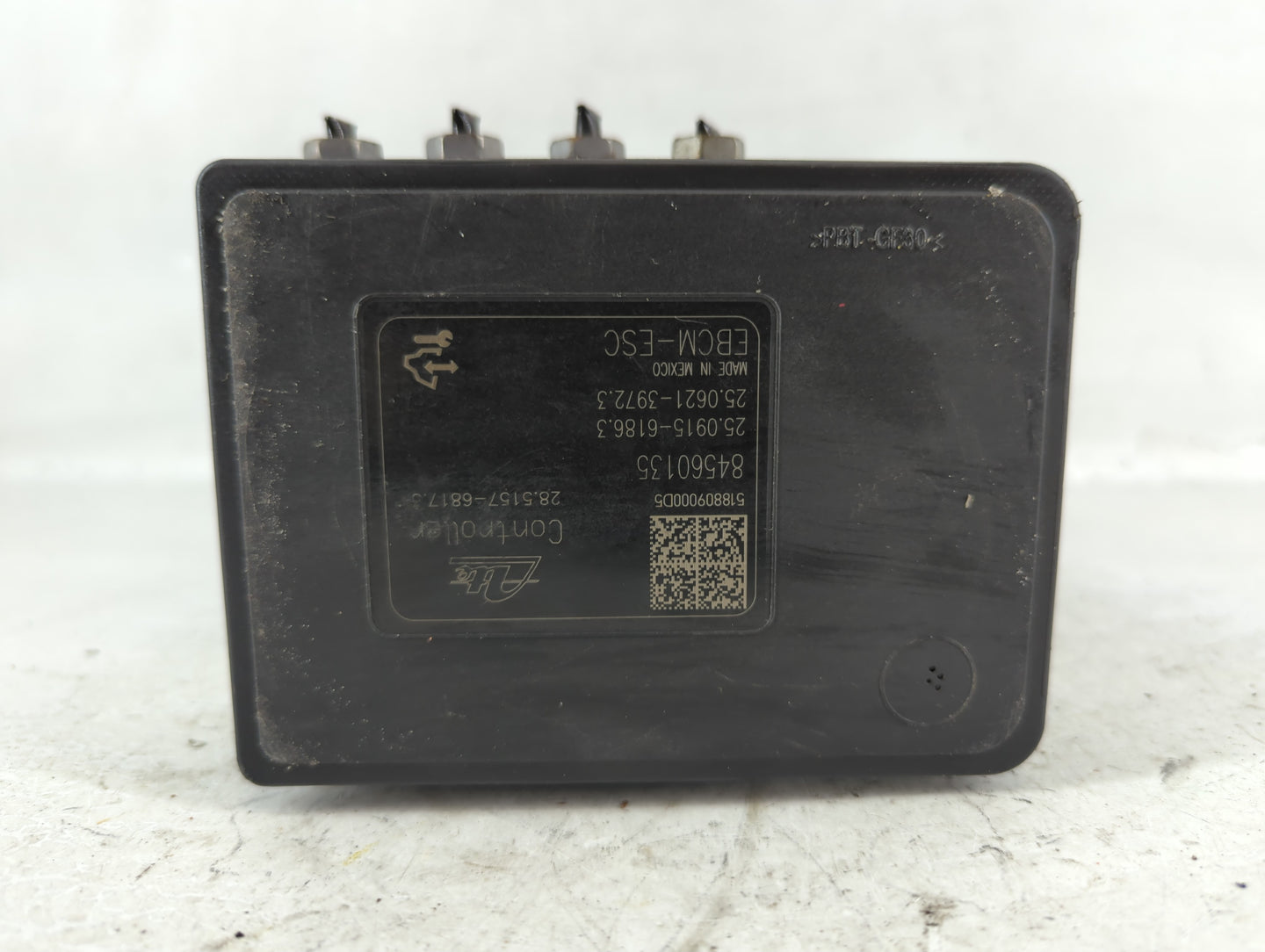 2018-2019 Chevrolet Equinox ABS Pump Control Module Replacement P/N:84560131 Fits Fits 2018 2019 2020 2021 OEM Used Auto Parts - Oemusedautoparts1.com