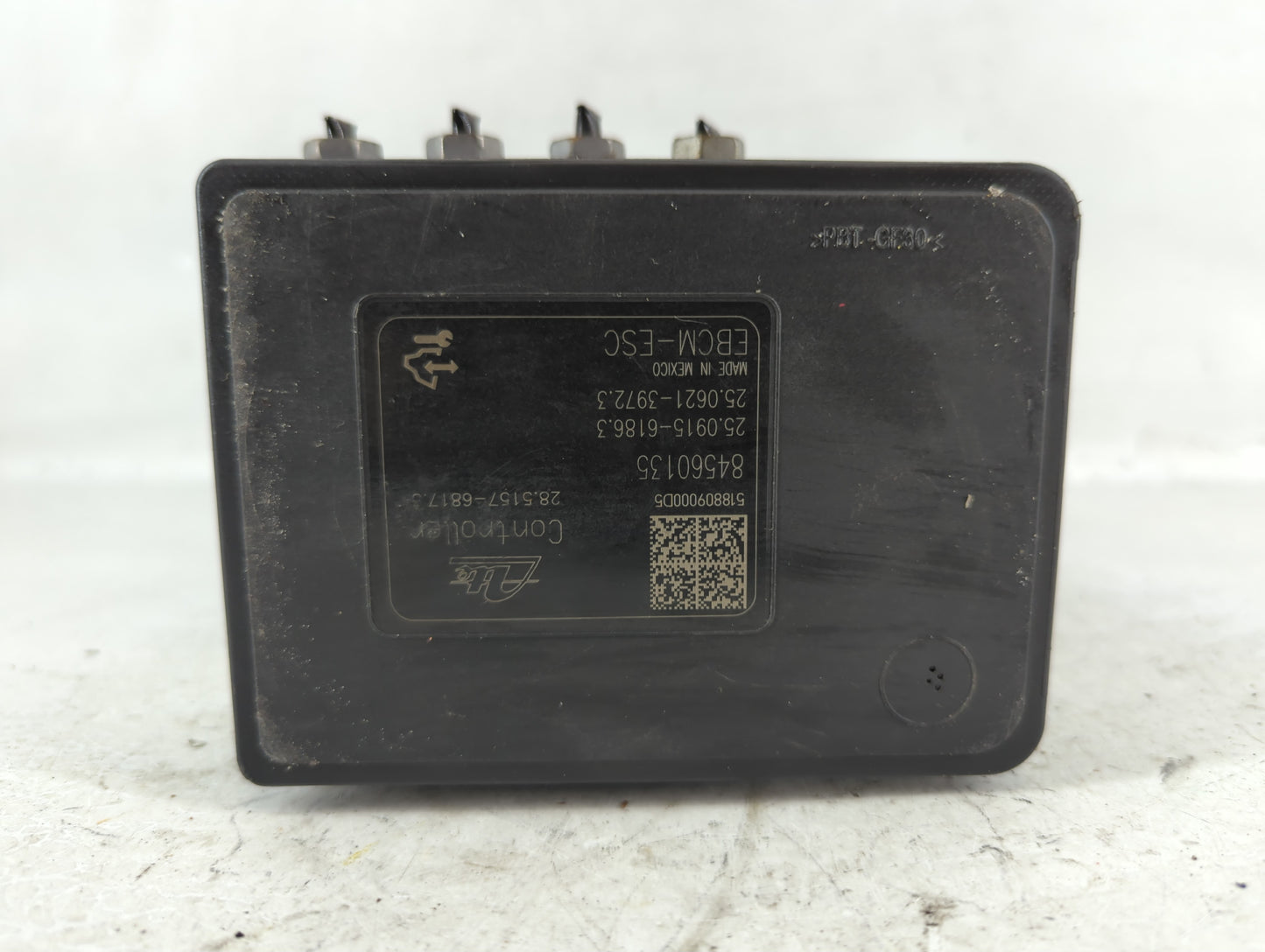 2018-2019 Chevrolet Equinox ABS Pump Control Module Replacement P/N:84560131 Fits Fits 2018 2019 2020 2021 OEM Used Auto Parts - Oemusedautoparts1.com