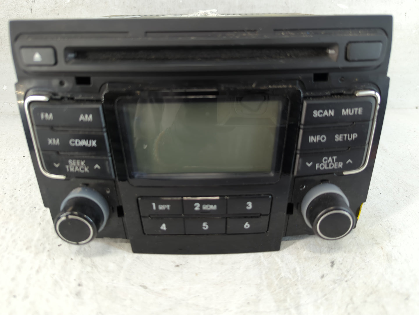 2011 Hyundai Sonata Sonata Radio AM FM Cd Player Receiver Replacement P/N:96180-3Q0014X Fits OEM Used Auto Parts - Oemusedautoparts1.com