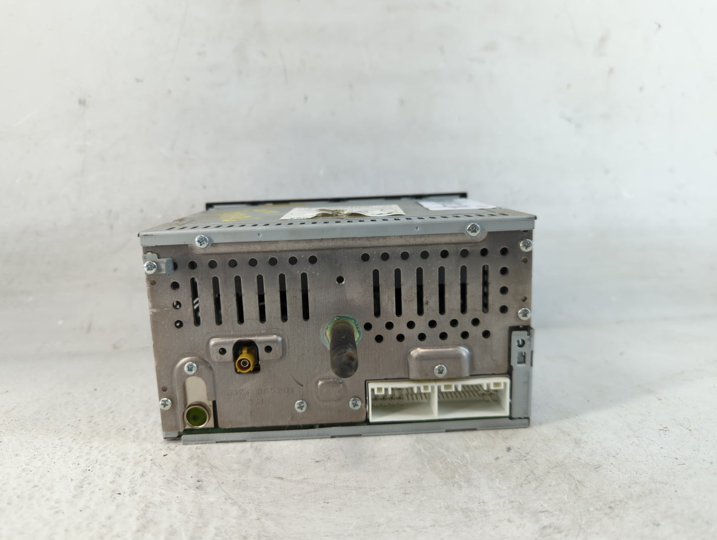 2011 Hyundai Sonata Sonata Radio AM FM Cd Player Receiver Replacement P/N:96180-3Q0014X Fits OEM Used Auto Parts - Oemusedautoparts1.com