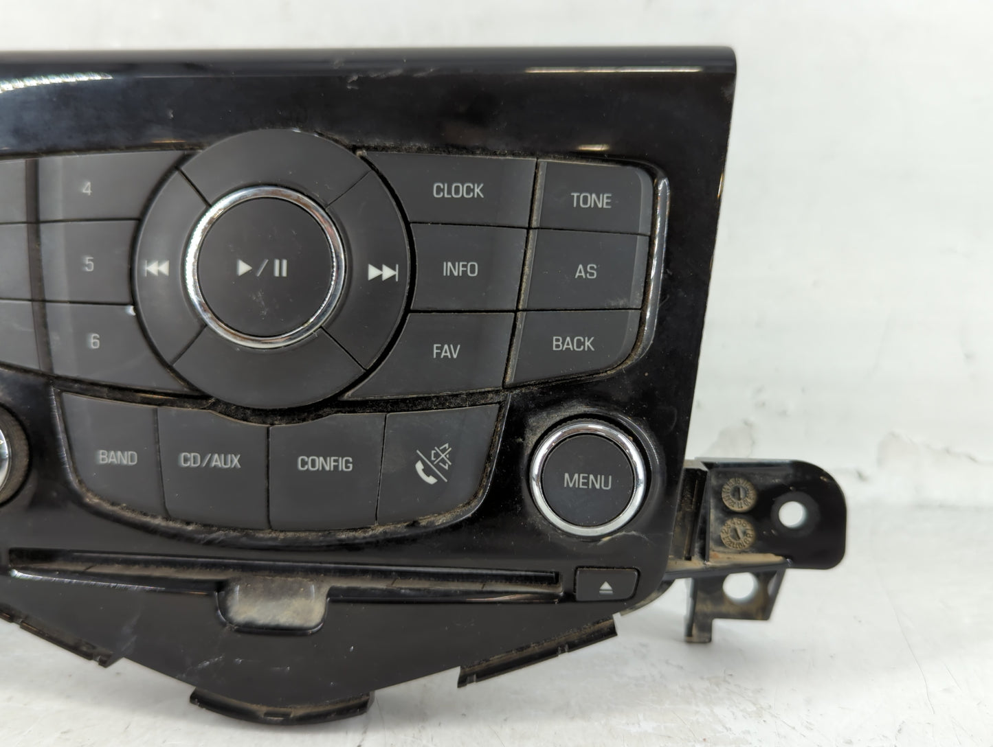 2011 Chevrolet Cruze Radio AM FM Cd Player Receiver Replacement P/N:94563269 Fits OEM Used Auto Parts - Oemusedautoparts1.com