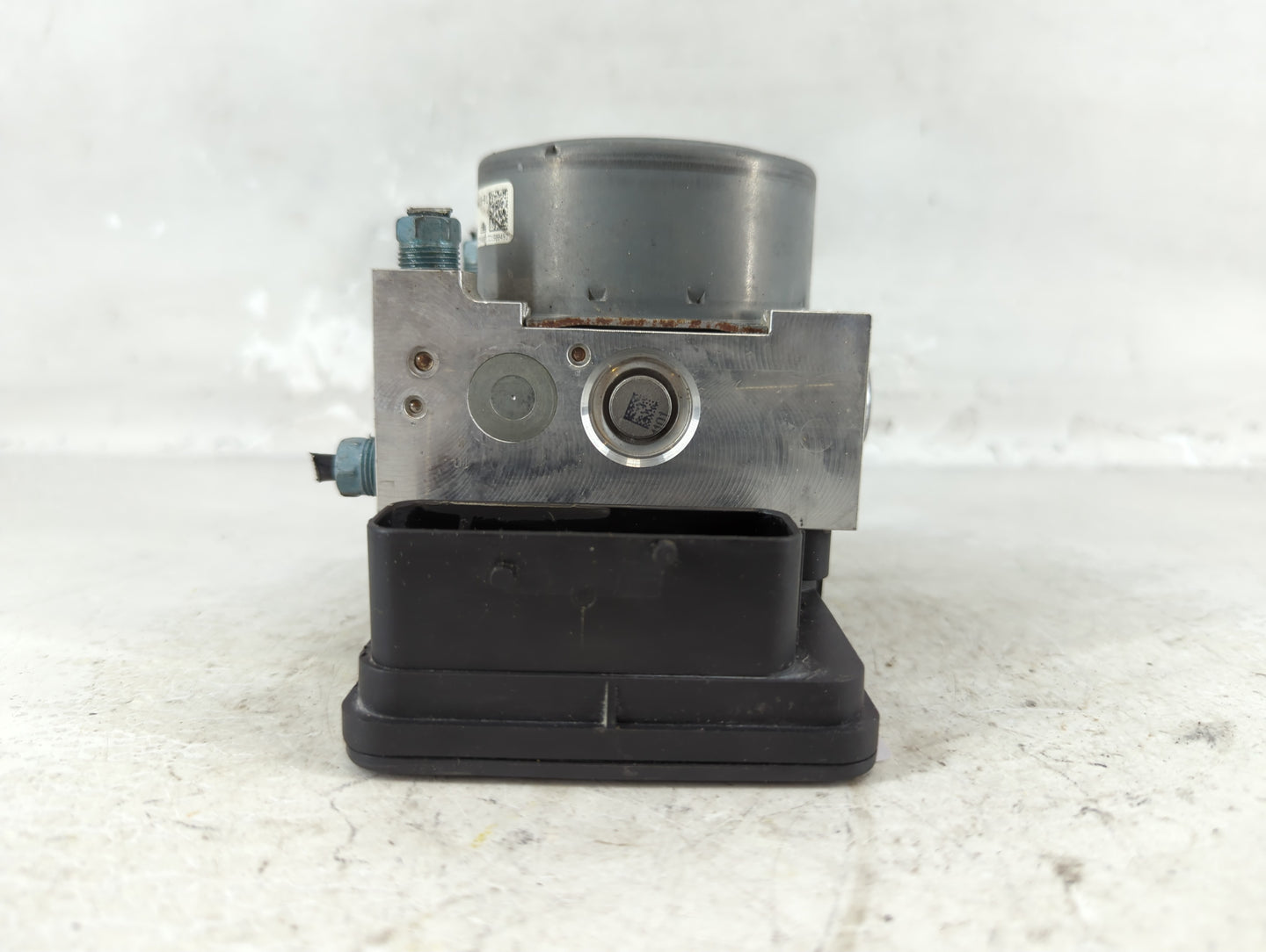 2019 Nissan Sentra ABS Pump Control Module Replacement P/N:6868318-01 Fits OEM Used Auto Parts - Oemusedautoparts1.com