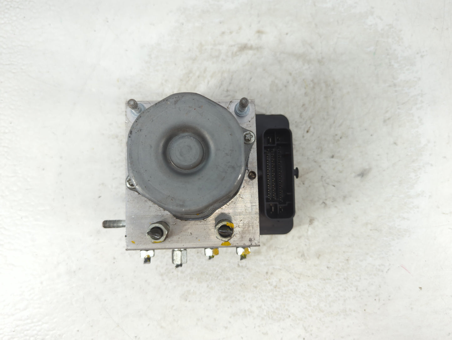 2016-2018 Nissan Sentra ABS Pump Control Module Replacement P/N:47660 4FU0C Fits Fits 2016 2017 2018 OEM Used Auto Parts - Oemusedautoparts1.com