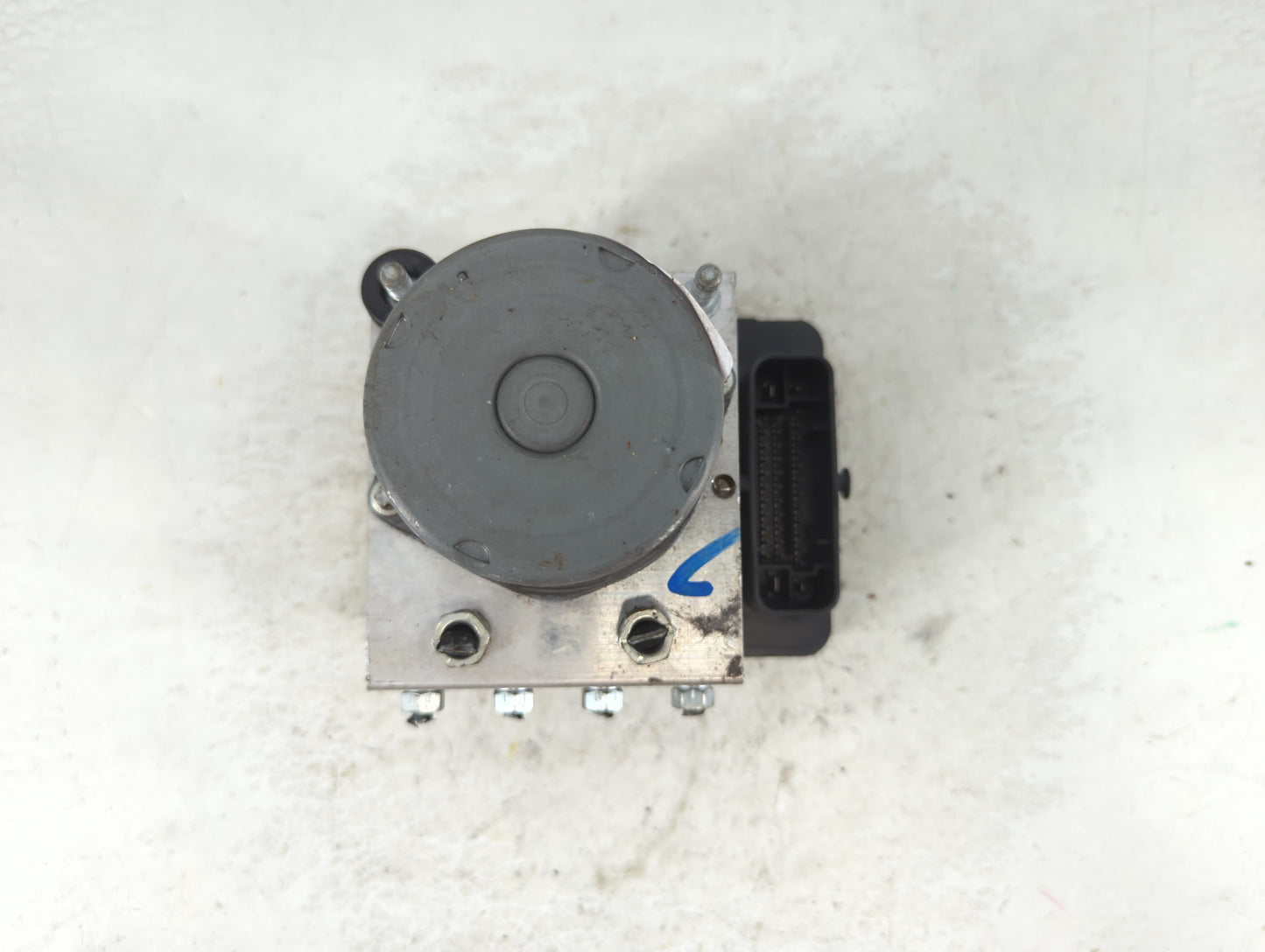 2018-2020 Toyota Camry ABS Pump Control Module Replacement P/N:44540 06290 Fits Fits 2018 2019 2020 OEM Used Auto Parts - Oemusedautoparts1.com