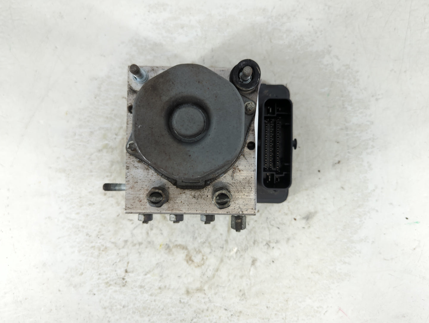 2012 Nissan Versa ABS Pump Control Module Replacement P/N:47660 3BB0A Fits OEM Used Auto Parts - Oemusedautoparts1.com