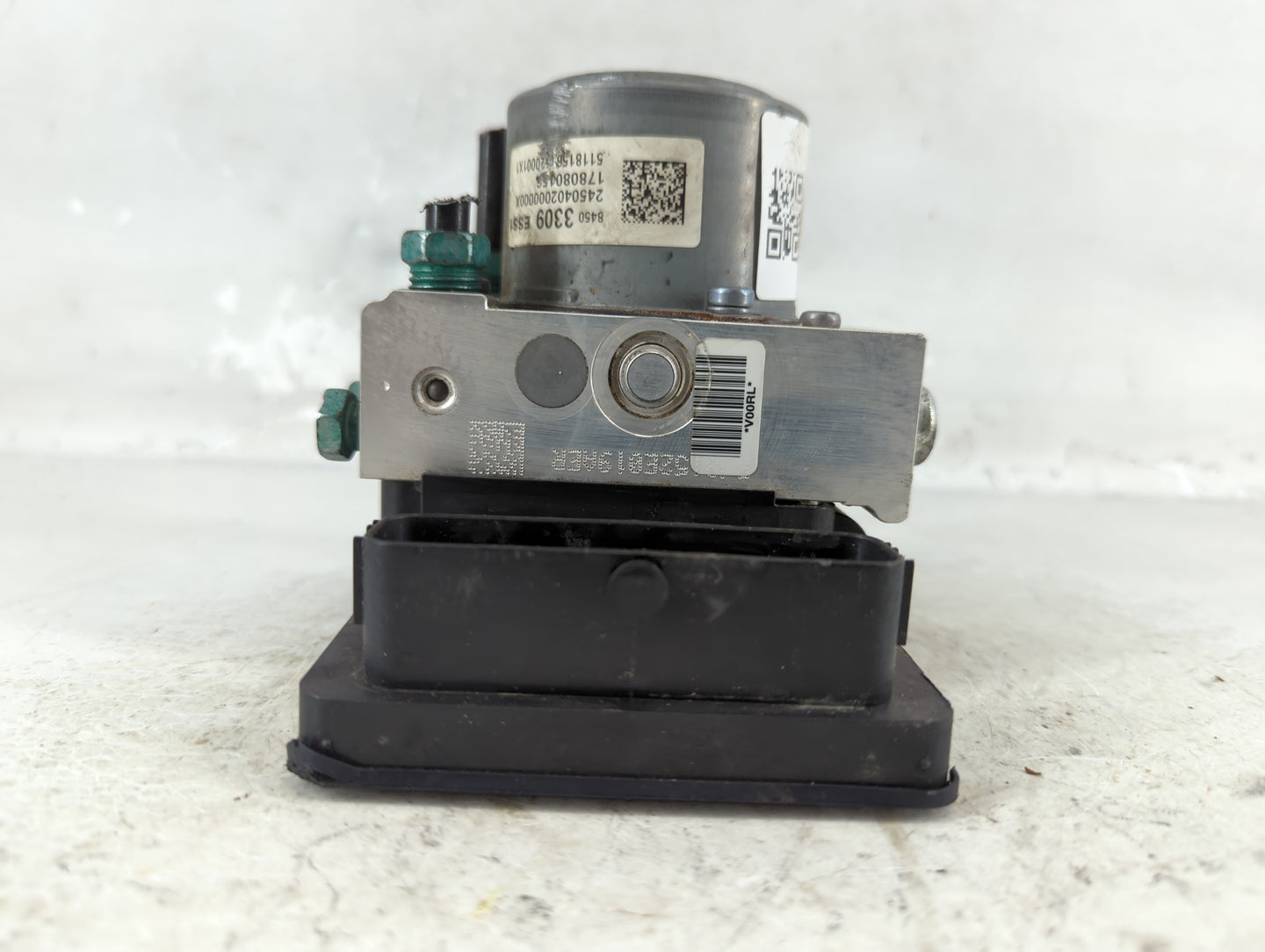 2019-2020 Buick Enclave ABS Pump Control Module Replacement P/N:84503309 Fits Fits 2019 2020 2021 2022 OEM Used Auto Parts - Oemusedautoparts1.com