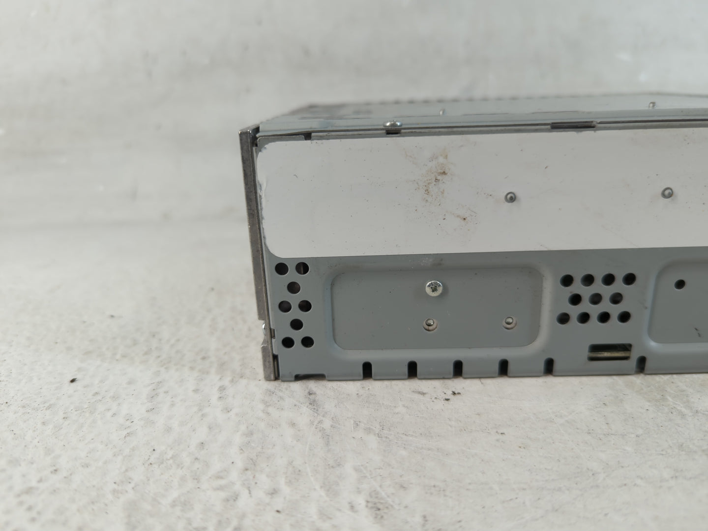 2019-2020 Ford Fusion Radio AM FM Cd Player Receiver Replacement P/N:KS7T-18D818-YB Fits Fits 2019 2020 OEM Used Auto Parts - Oemusedautoparts1.com