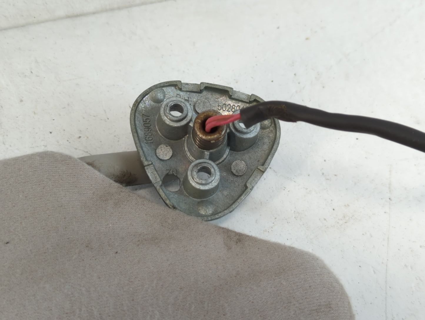 2011-2014 Toyota Sienna Sun Visor Shade Replacement Driver Left Mirror Fits Fits 2011 2012 2013 2014 OEM Used Auto Parts