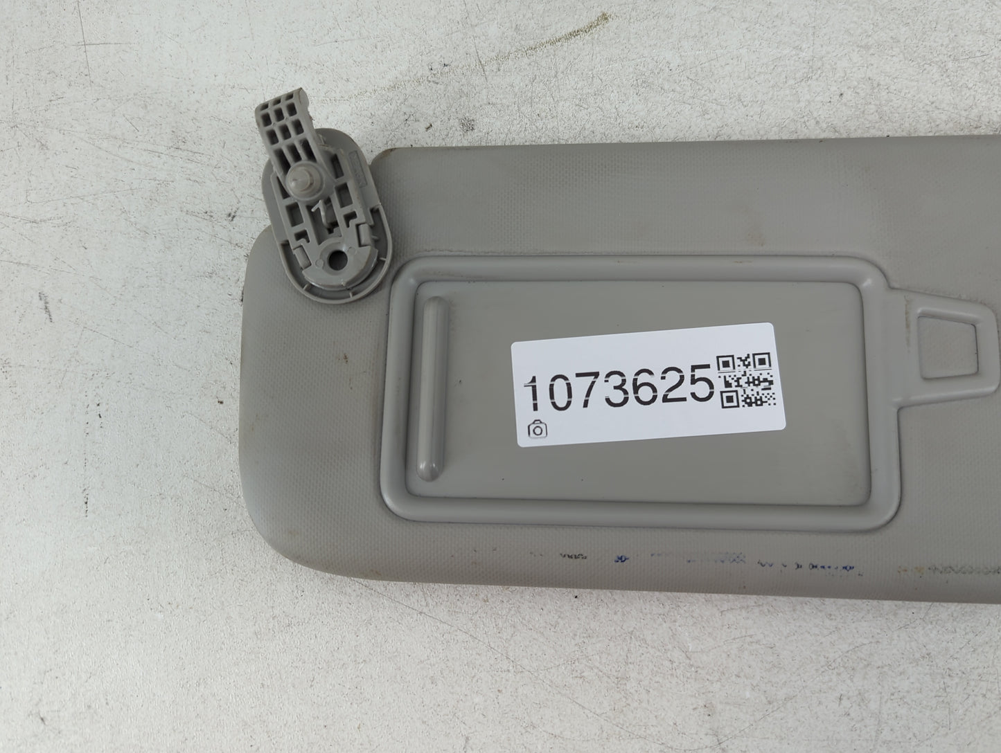 2019-2021 Kia Forte Sun Visor Shade Replacement Driver Left Mirror Fits Fits 2019 2020 2021 OEM Used Auto Parts - Oemusedautoparts1.com