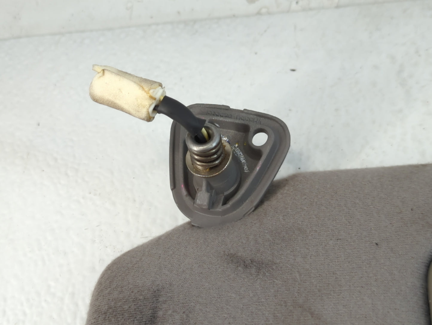 2019-2022 Chevrolet Silverado 1500 Sun Visor Shade Replacement Passenger Right Mirror Fits Fits 2019 2020 2021 2022 OEM Used Auto Parts