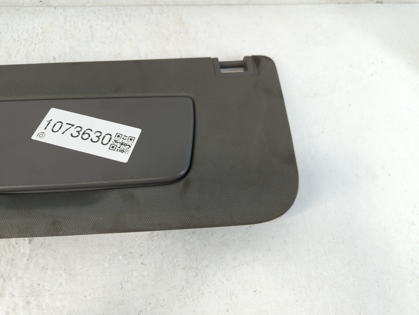 2019-2022 Chevrolet Silverado 1500 Sun Visor Shade Replacement Driver Left Mirror Fits Fits 2019 2020 2021 2022 OEM Used Auto Parts