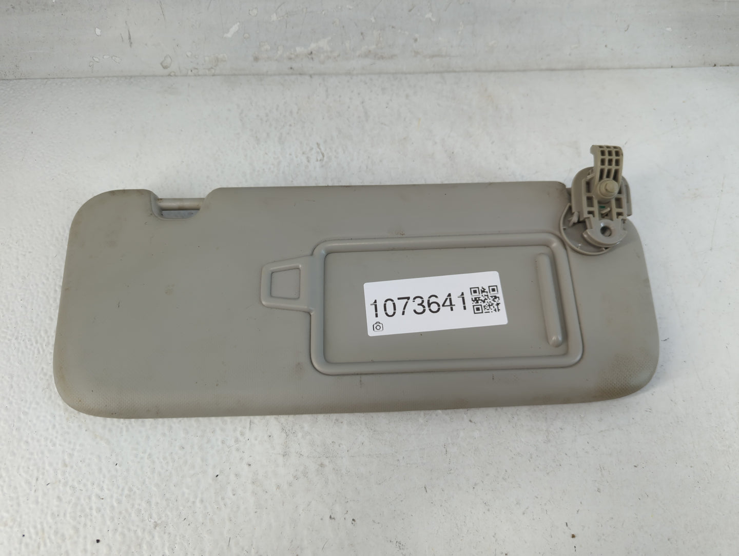 2019-2021 Kia Forte Sun Visor Shade Replacement Driver Left Mirror Fits Fits 2019 2020 2021 OEM Used Auto Parts - Oemusedautoparts1.com