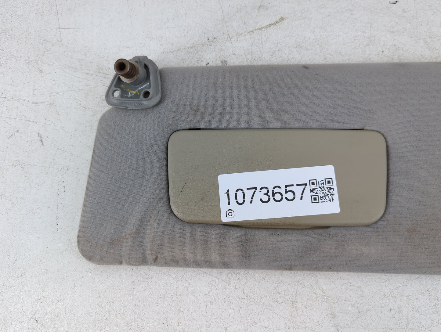 2012-2017 Toyota Camry Sun Visor Shade Replacement Driver Left Mirror Fits Fits 2012 2013 2014 2015 2016 2017 OEM Used Auto Parts