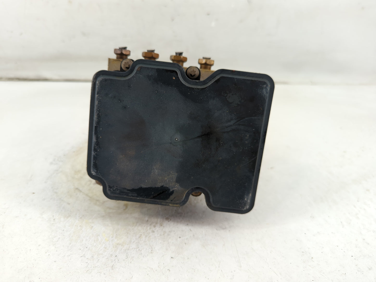 2018-2022 Dodge Challenger ABS Pump Control Module Replacement P/N:DG13-2C405-AG P68422293AB Fits Fits 2018 2019 2020 2021 2022 OEM Used Auto Parts