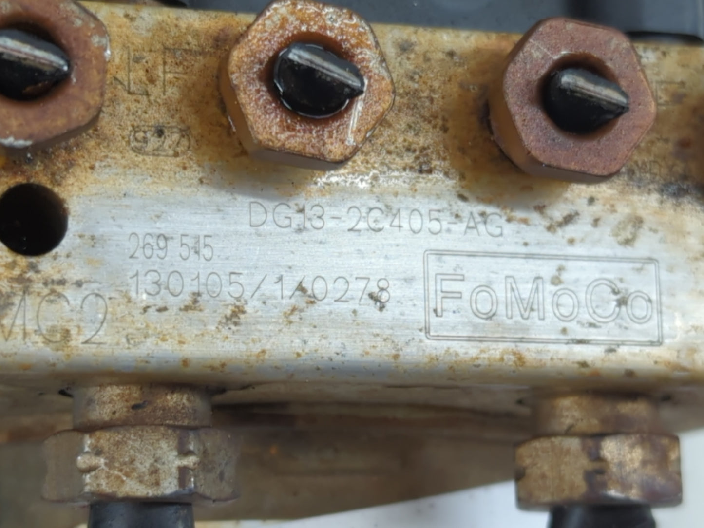 2018-2022 Dodge Challenger ABS Pump Control Module Replacement P/N:DG13-2C405-AG P68422293AB Fits Fits 2018 2019 2020 2021 2022 OEM Used Auto Parts