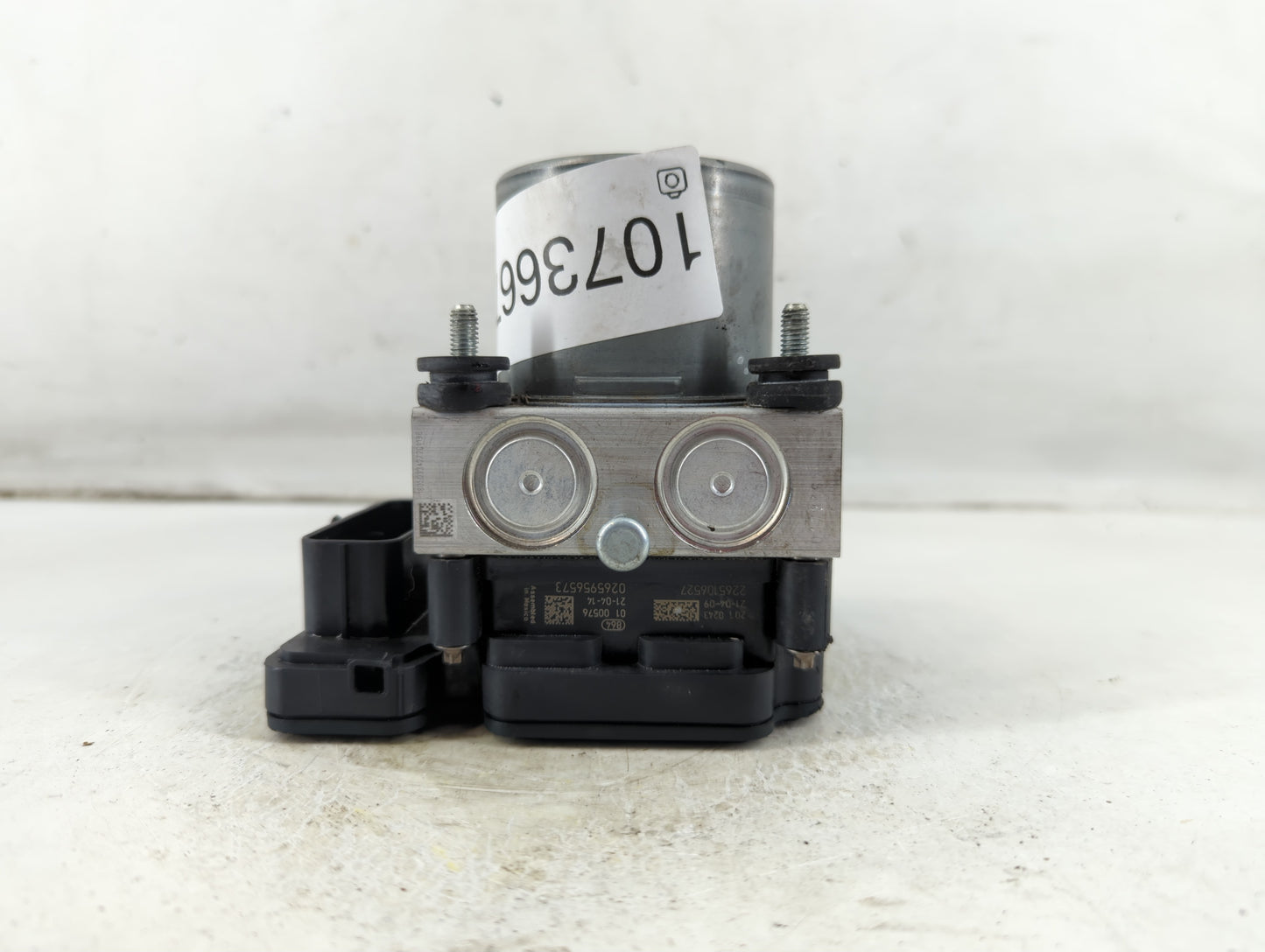 2019-2021 Chevrolet Malibu ABS Pump Control Module Replacement P/N:84767280 42776698 Fits Fits 2019 2020 2021 OEM Used Auto Parts - Oemusedautoparts1.com