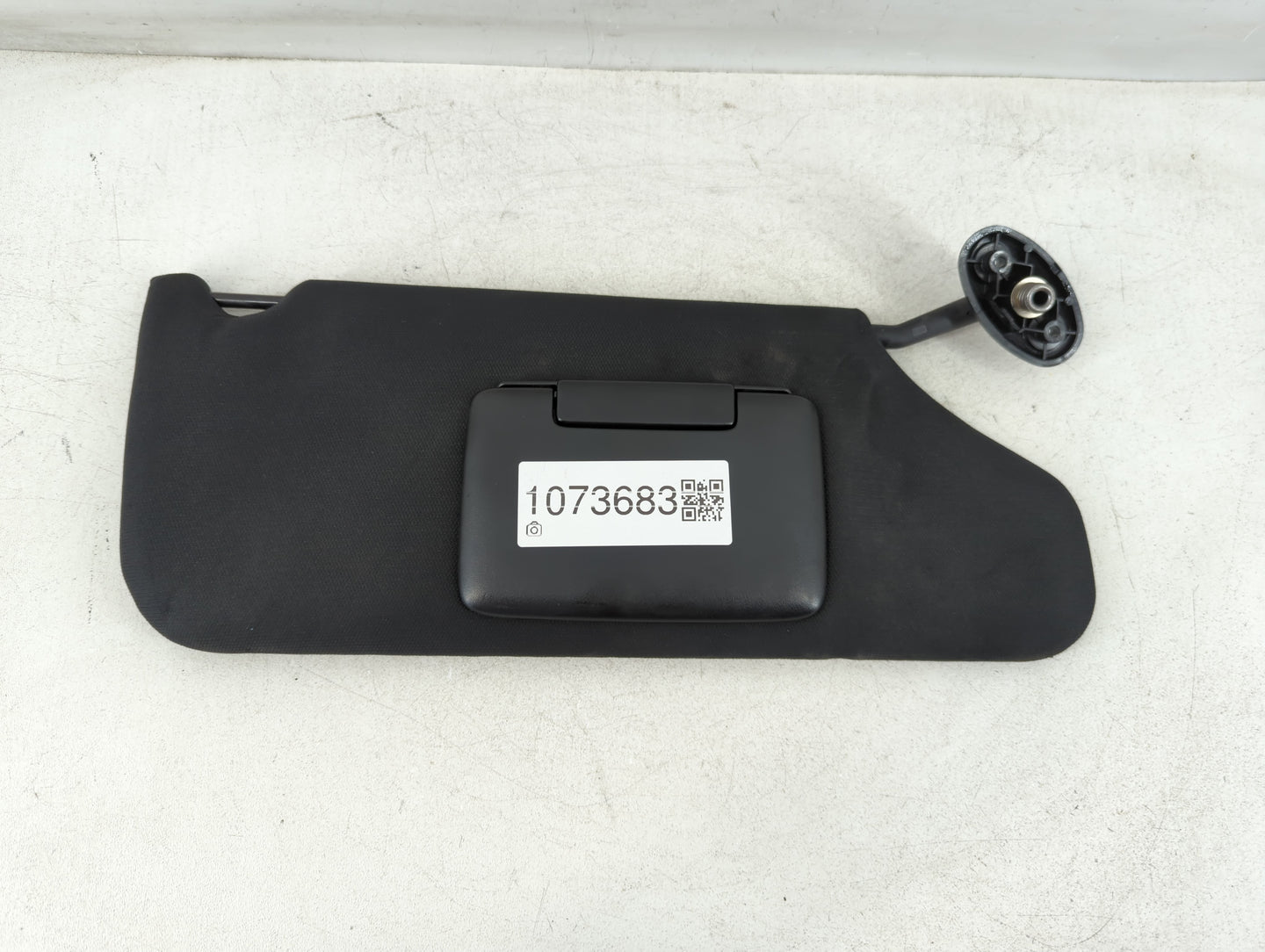 2011-2014 Chrysler 200 Sun Visor Shade Replacement Passenger Right Mirror Fits Fits 2011 2012 2013 2014 OEM Used Auto Parts - Oemusedautoparts1.com