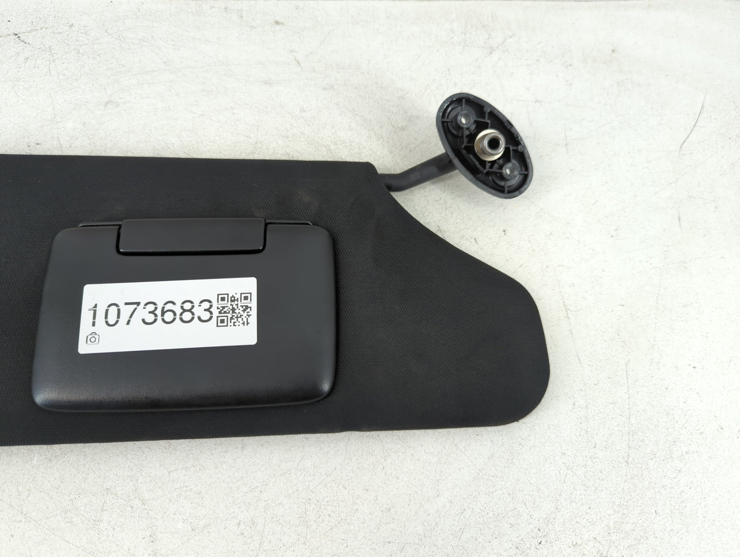 2011-2014 Chrysler 200 Sun Visor Shade Replacement Passenger Right Mirror Fits Fits 2011 2012 2013 2014 OEM Used Auto Parts - Oemusedautoparts1.com