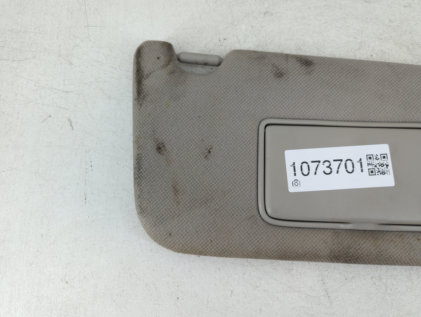 2013-2019 Nissan Sentra Sun Visor Shade Replacement Passenger Right Mirror Fits Fits 2012 2013 2014 2015 2016 2017 2018 2019 OEM Used Auto Parts - Oemusedautoparts1.com