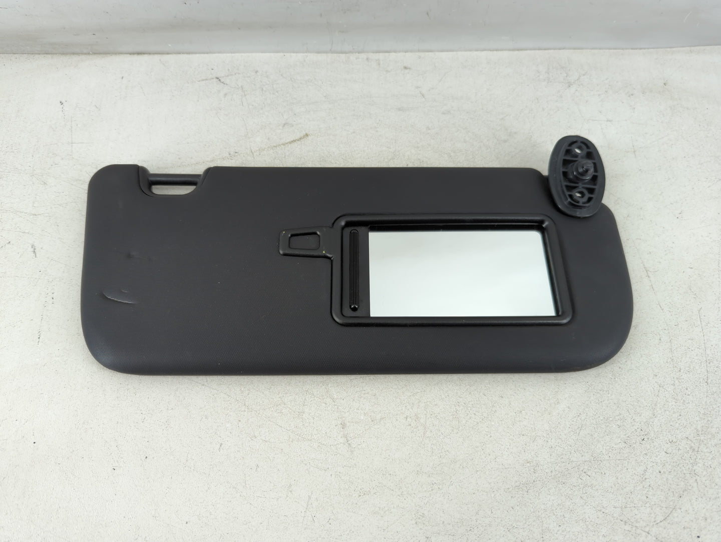 2014-2019 Kia Soul Sun Visor Shade Replacement Passenger Right Mirror Fits Fits 2014 2015 2016 2017 2018 2019 OEM Used Auto Parts - Oemusedautoparts1.com