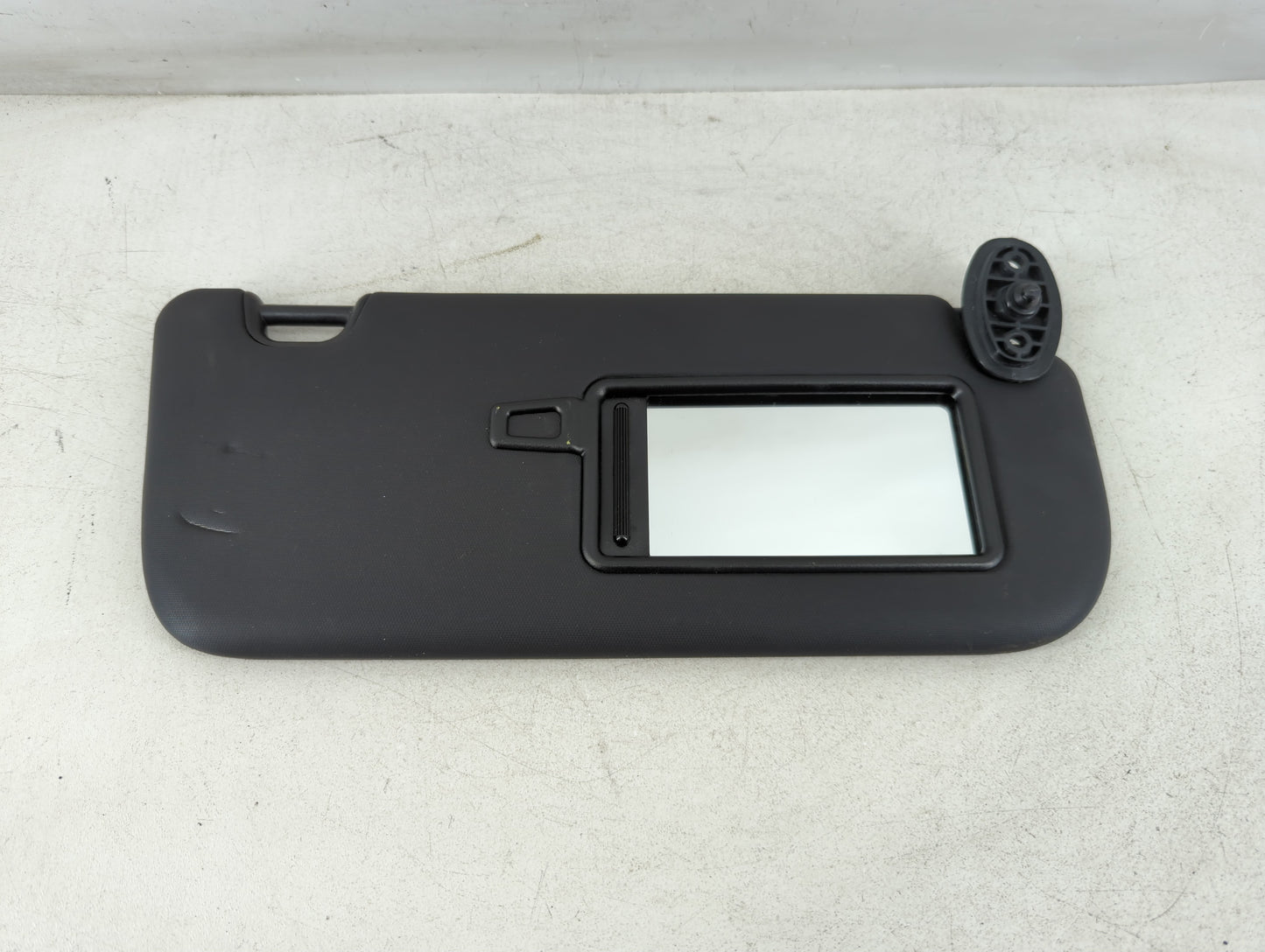 2014-2019 Kia Soul Sun Visor Shade Replacement Passenger Right Mirror Fits Fits 2014 2015 2016 2017 2018 2019 OEM Used Auto Parts - Oemusedautoparts1.com