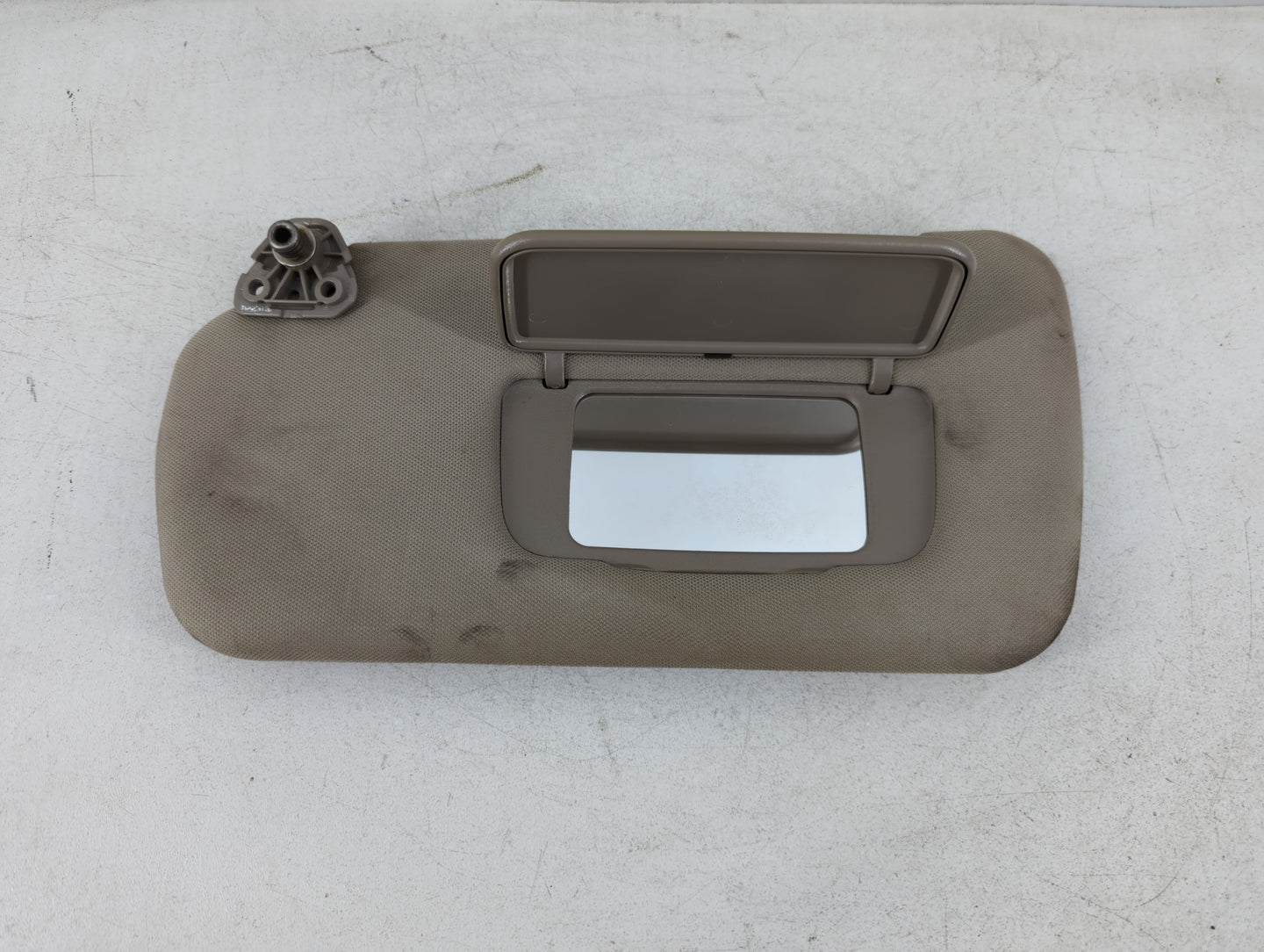 2005-2006 Nissan Altima Sun Visor Shade Replacement Driver Left Mirror Fits Fits 2005 2006 OEM Used Auto Parts - Oemusedautoparts1.com