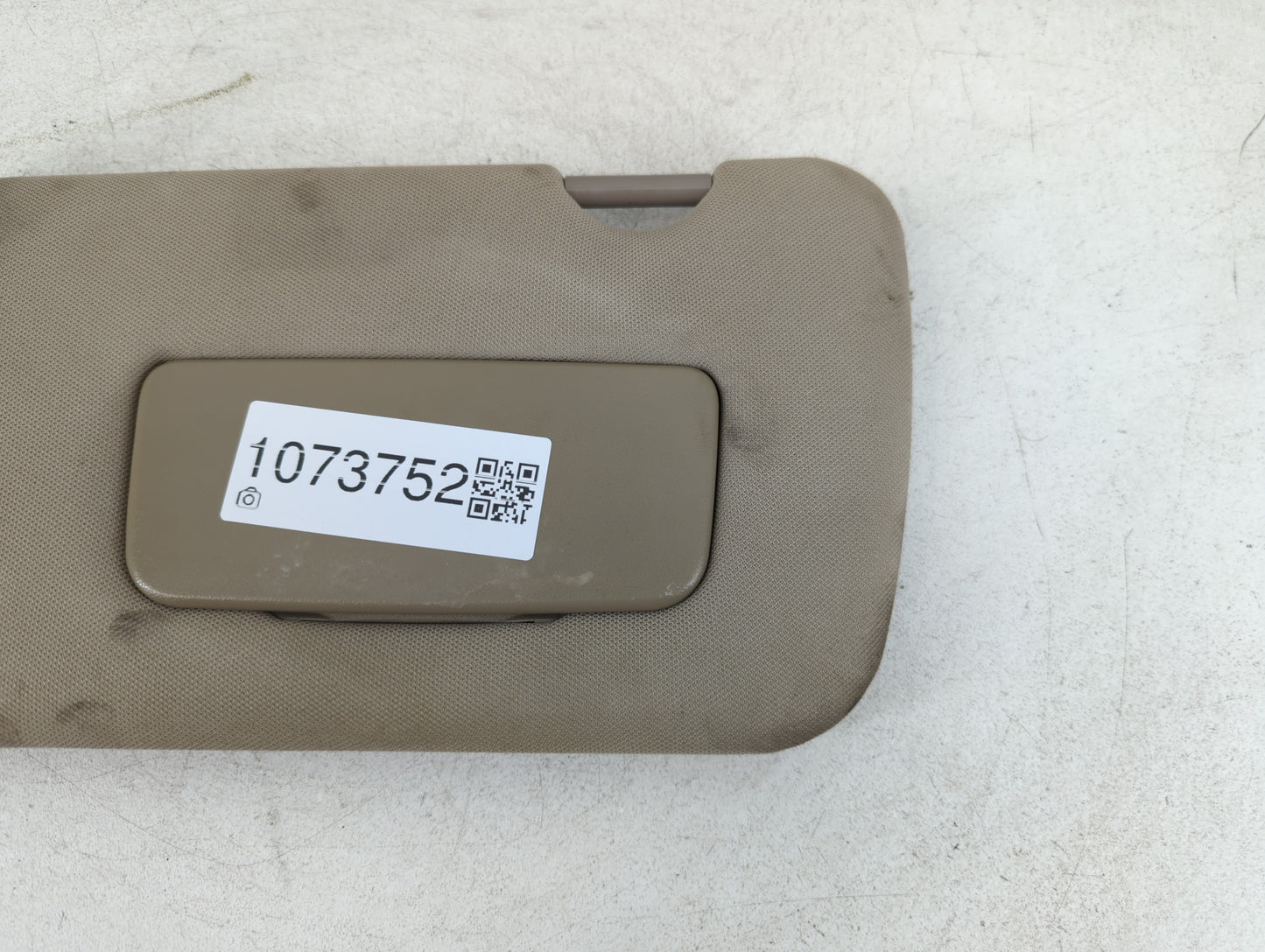 2005-2006 Nissan Altima Sun Visor Shade Replacement Driver Left Mirror Fits Fits 2005 2006 OEM Used Auto Parts - Oemusedautoparts1.com