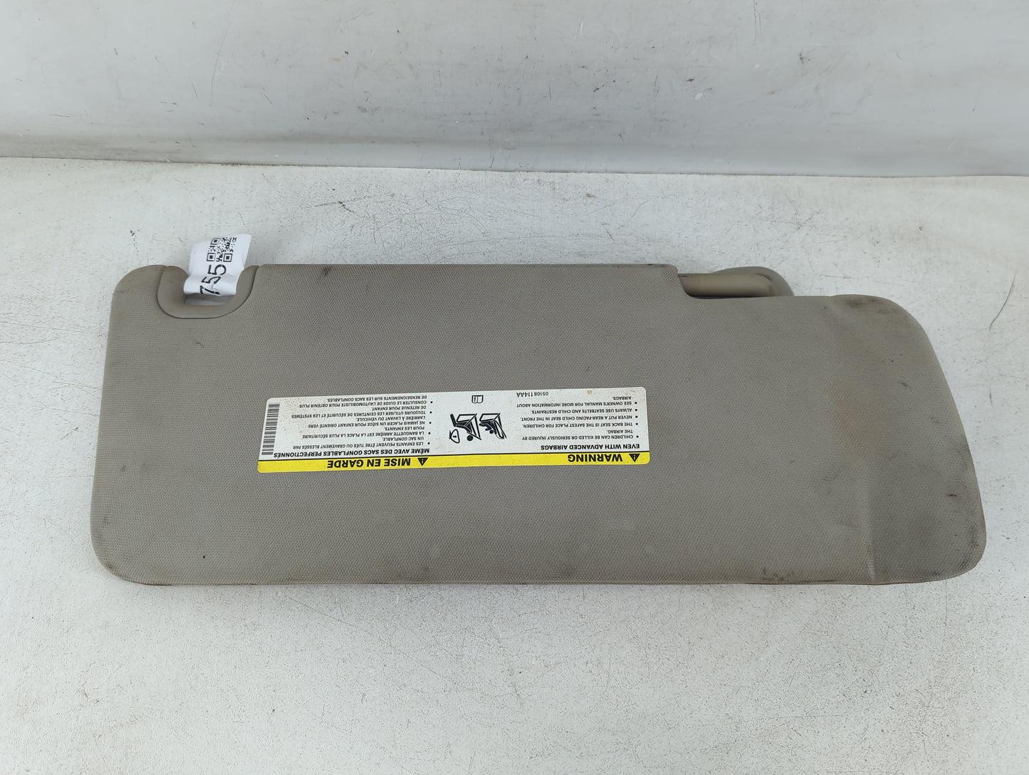 2017 Dodge Ram 1500 Sun Visor Shade Replacement Driver Left Mirror Fits Fits 2013 2014 2015 2016 2018 2019 2020 2021 2022 OEM Used Auto Parts - Oemusedautoparts1.com