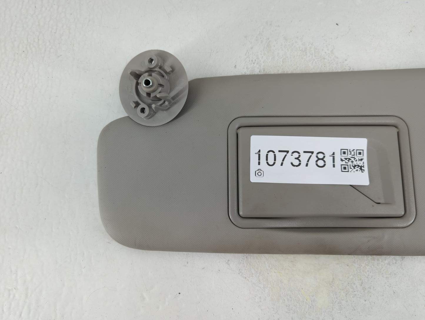 2012-2019 Chevrolet Sonic Sun Visor Shade Replacement Passenger Right Mirror Fits Fits 2012 2013 2014 2015 2016 2017 2018 2019 OEM Used Auto Parts