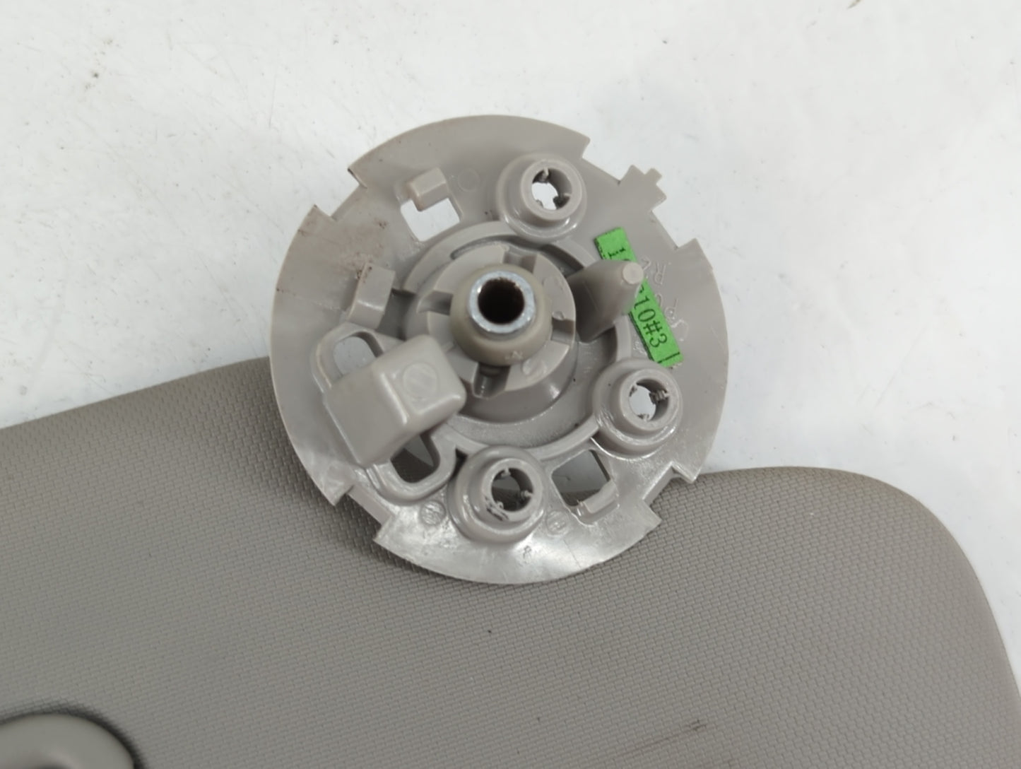 2011-2016 Chevrolet Cruze Sun Visor Shade Replacement Passenger Right Mirror Fits Fits 2011 2012 2013 2014 2015 2016 OEM Used Auto Parts