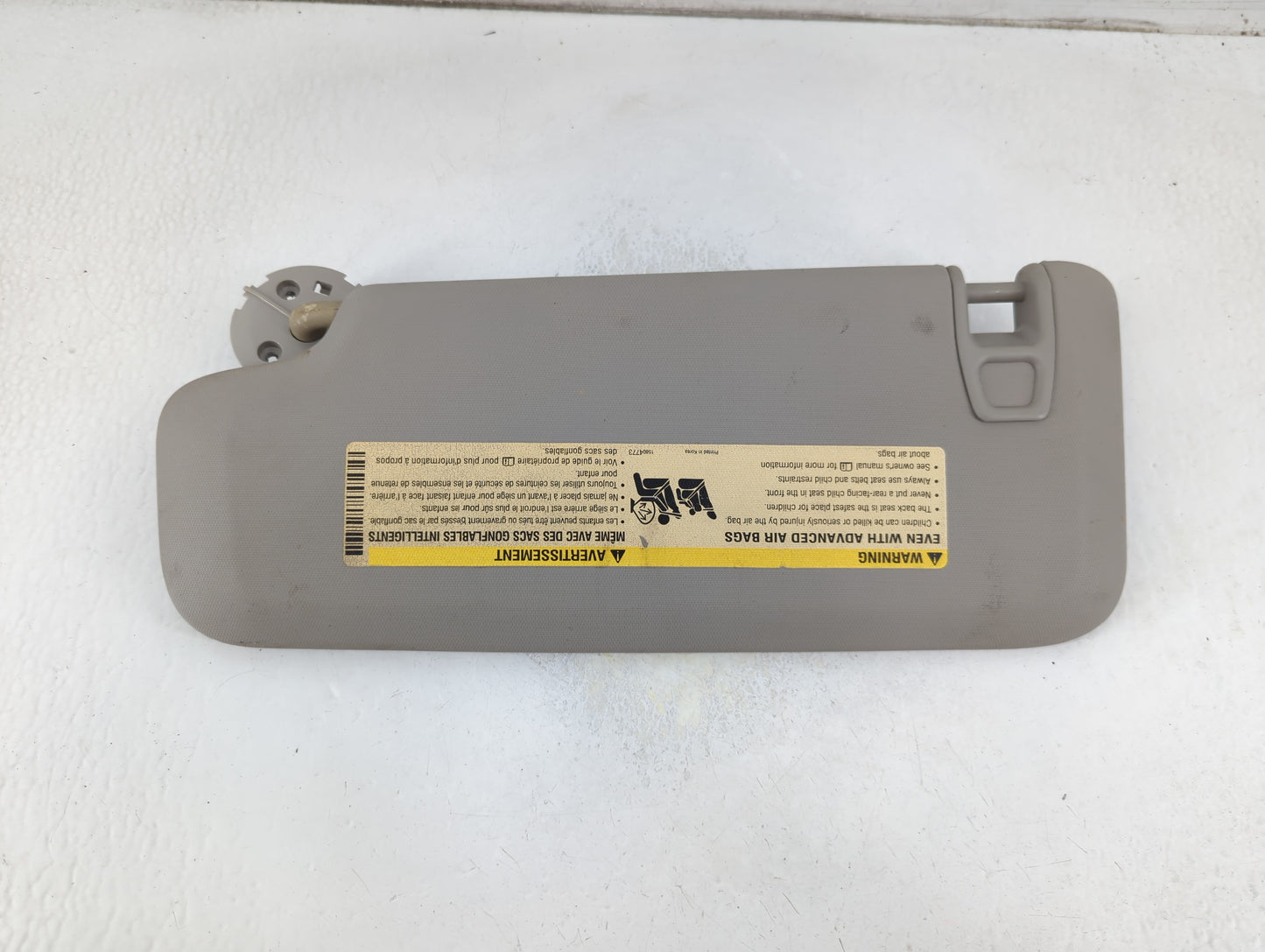 2011-2016 Chevrolet Cruze Sun Visor Shade Replacement Passenger Right Mirror Fits Fits 2011 2012 2013 2014 2015 2016 OEM Used Auto Parts