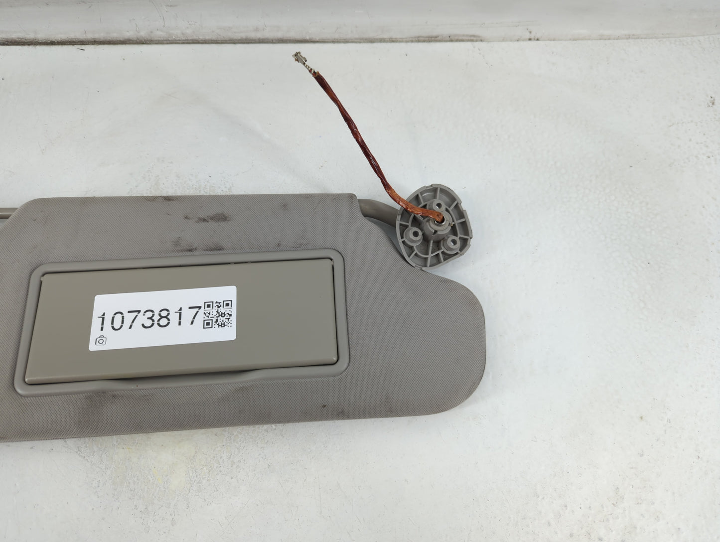 2006-2016 Chevrolet Impala Sun Visor Shade Replacement Passenger Right Mirror Fits OEM Used Auto Parts