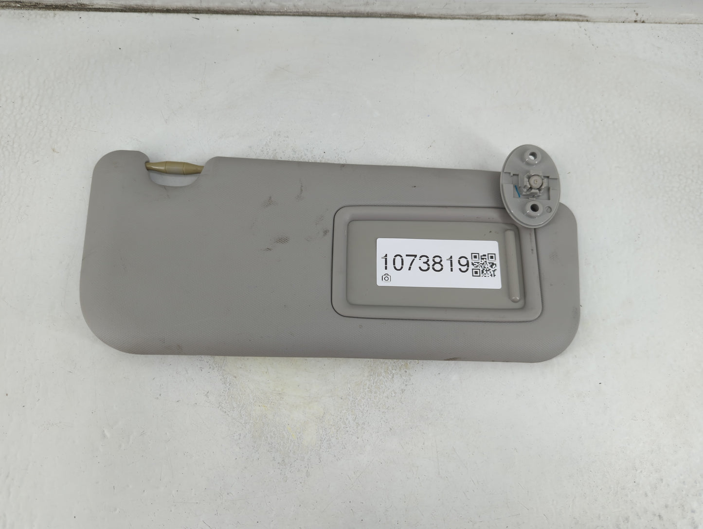 2014-2016 Toyota Corolla Sun Visor Shade Replacement Passenger Right Mirror Fits Fits 2014 2015 2016 OEM Used Auto Parts