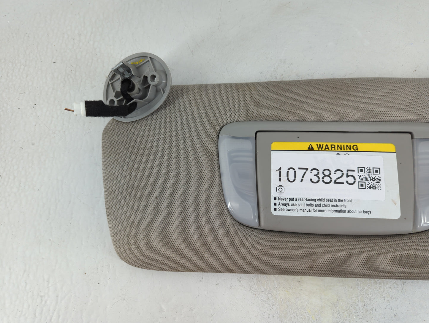 2016-2022 Toyota Tacoma Sun Visor Shade Replacement Driver Left Mirror Fits Fits 2016 2017 2018 2019 2020 2021 2022 OEM Used Auto Parts