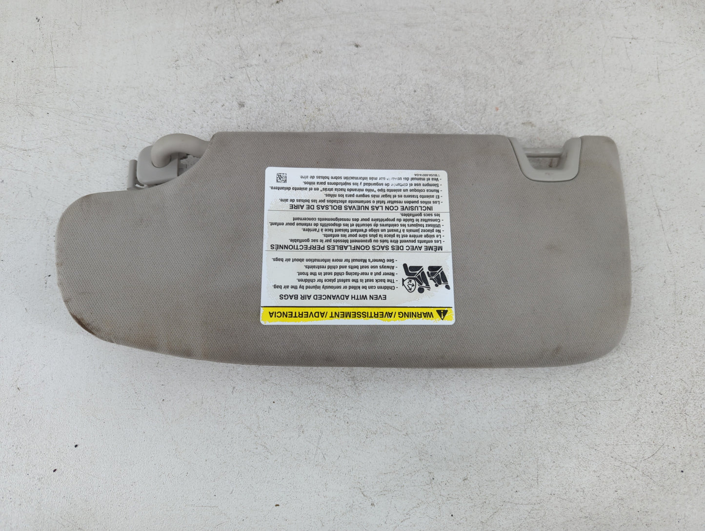 2015-2016 Ford Fusion Sun Visor Shade Replacement Driver Left Mirror Fits Fits 2015 2016 OEM Used Auto Parts - Oemusedautoparts1.com