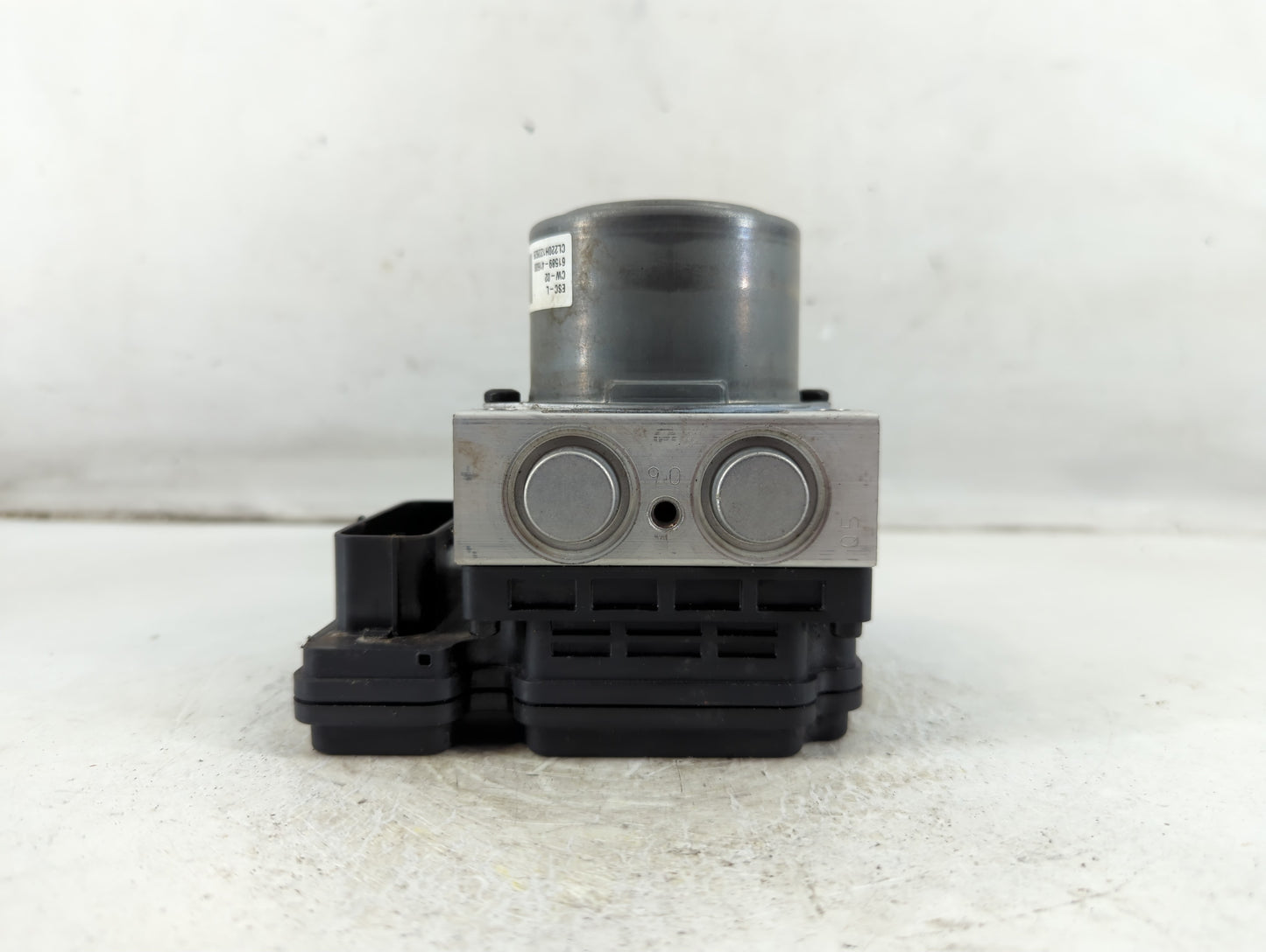 2021-2022 Hyundai Elantra ABS Pump Control Module Replacement P/N:58900-AB500 Fits Fits 2021 2022 OEM Used Auto Parts - Oemusedautoparts1.com