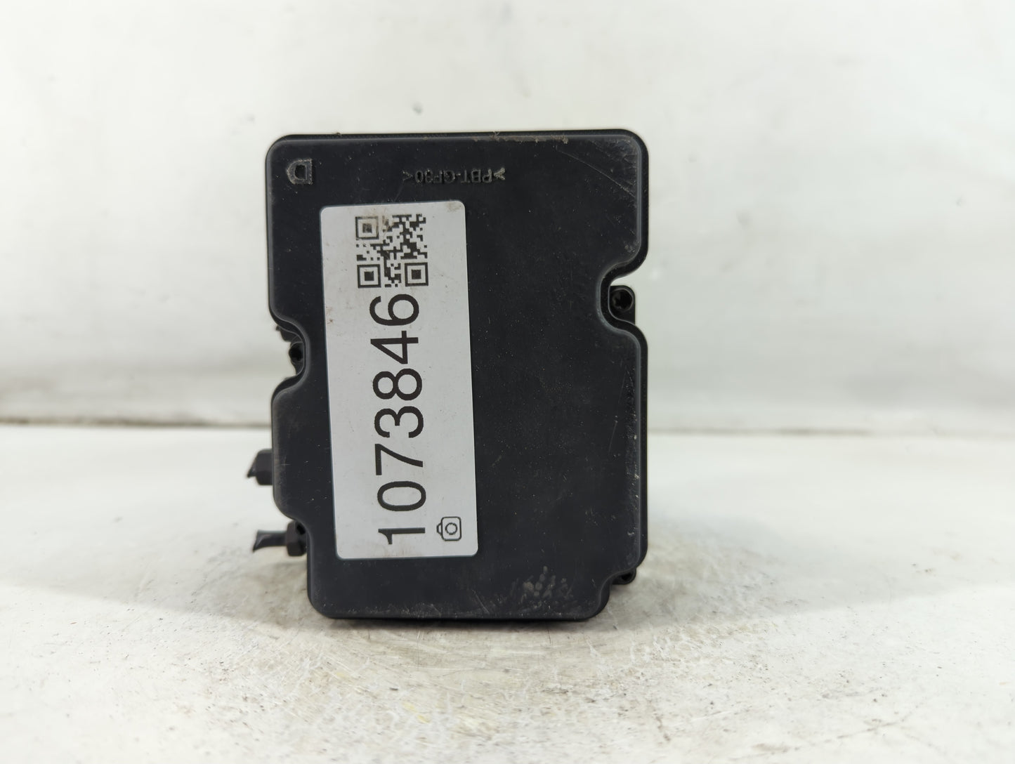 2021-2022 Hyundai Elantra ABS Pump Control Module Replacement P/N:58900-AB500 Fits Fits 2021 2022 OEM Used Auto Parts - Oemusedautoparts1.com