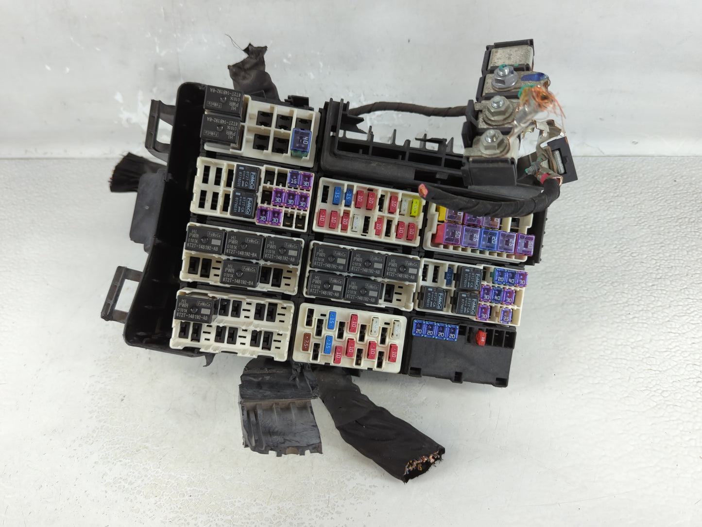 2017 Ford F-150 Fusebox Fuse Box Panel Relay Module P/N:HL3T-12A581D JE HL3T-12A581DEG Fits OEM Used Auto Parts - Oemusedautoparts1.com