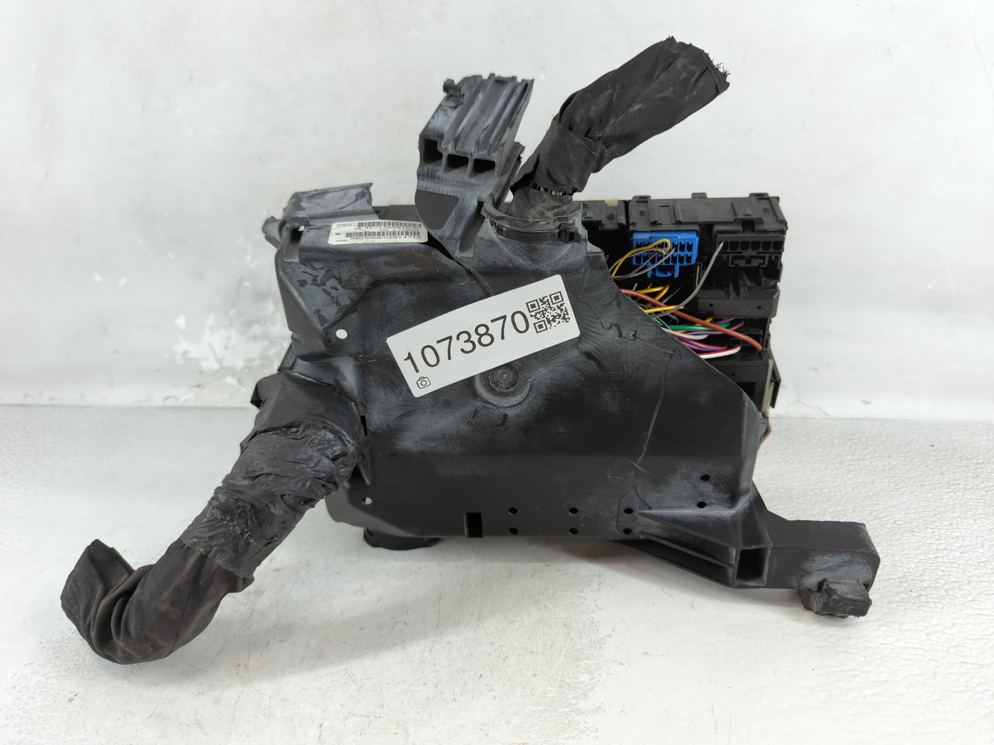 2017 Ford F-150 Fusebox Fuse Box Panel Relay Module P/N:HL3T-12A581D JE HL3T-12A581DEG Fits OEM Used Auto Parts - Oemusedautoparts1.com